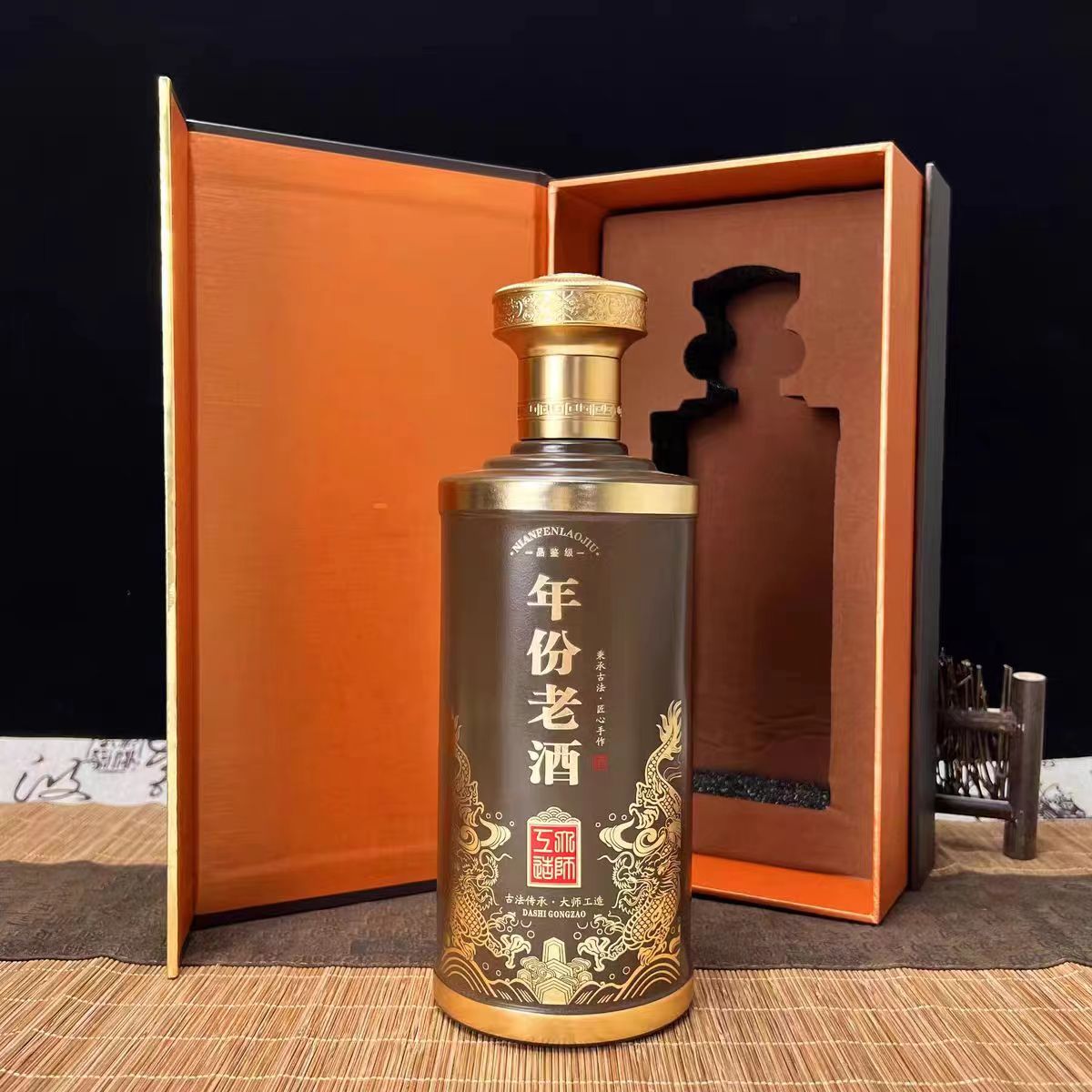 酒包裝盒生產(chǎn)公司--酒盒不只是包裝，更是展示酒品品質(zhì)和品牌形象的窗口（三）